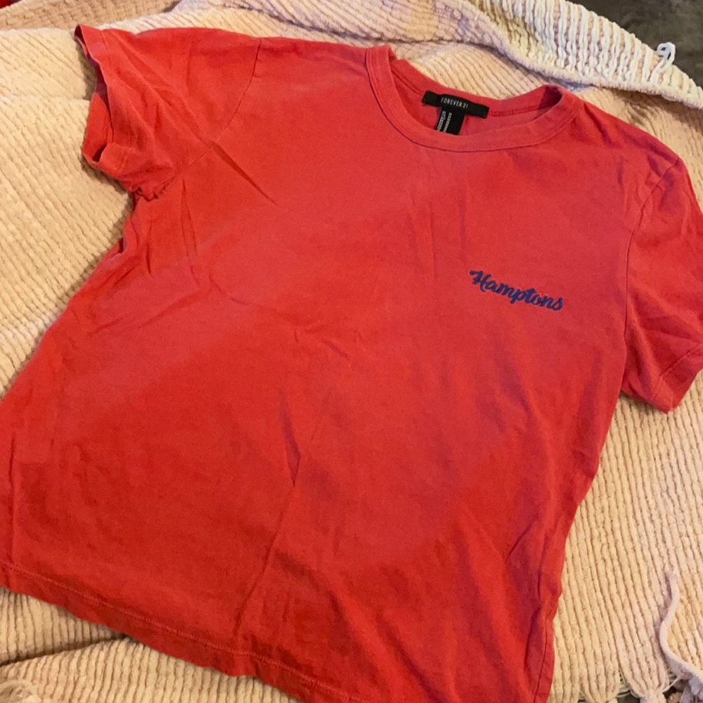 Forever 21 Hampton’s tee